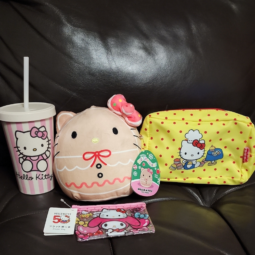 Brand New Hello Kitty Gift Bundle Set